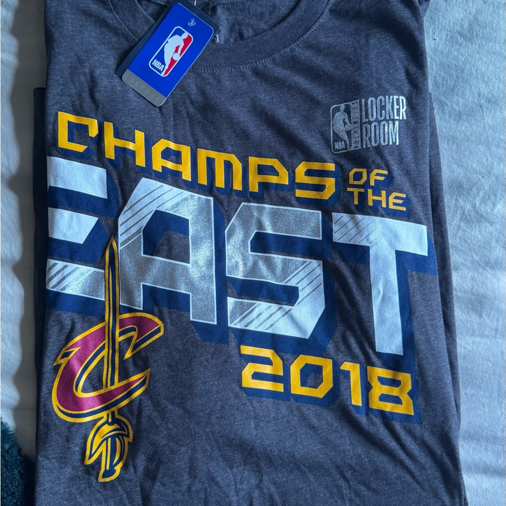 NWT Men's NBA Locker Room Champs of the East 2018 T-Shirt
